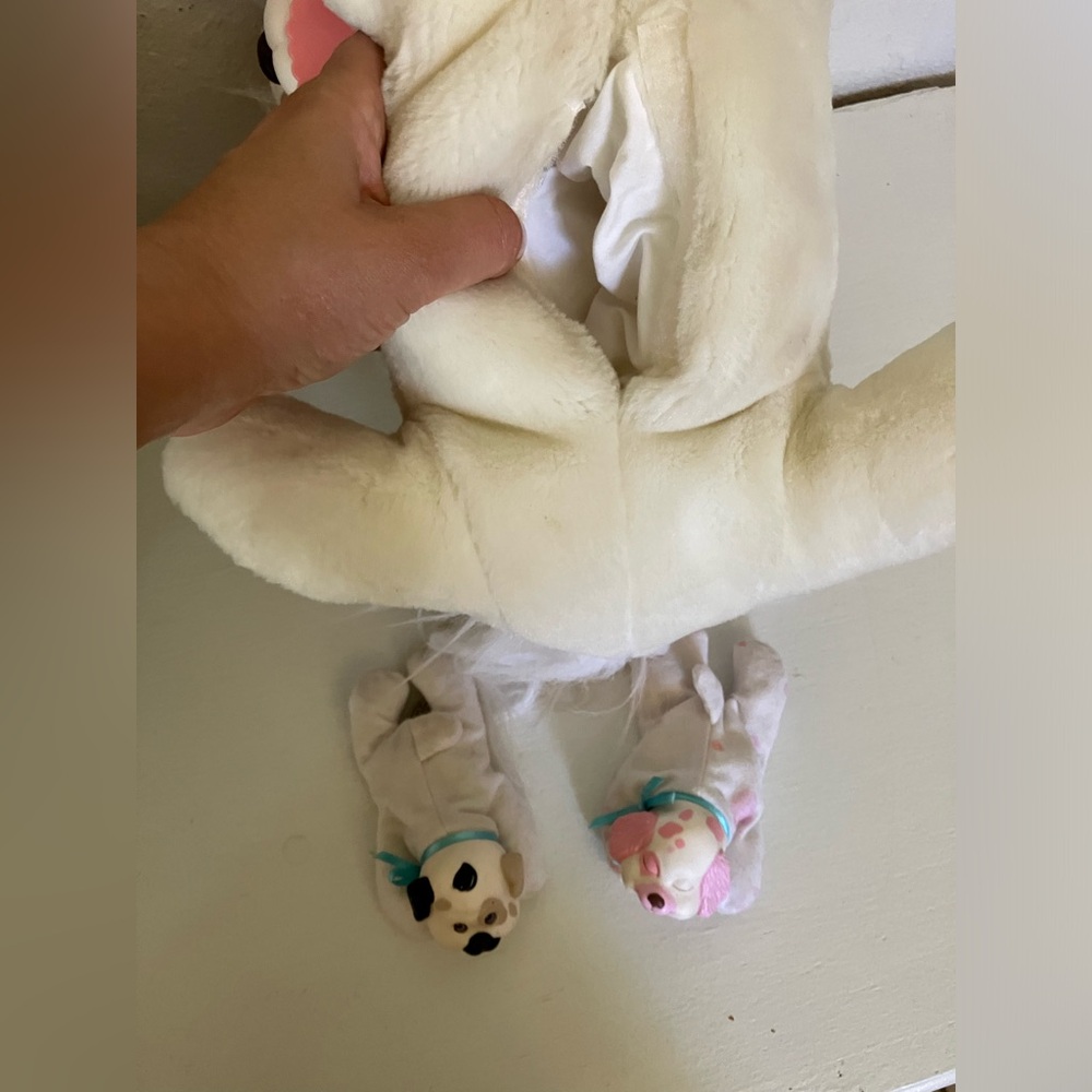 1990s Puppy Surprise Plush with 2 Puppies - Picture 8 of 11
